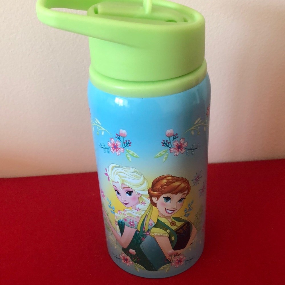 🟡 DISNEY ANNA & ELSA WATER BOTTLE